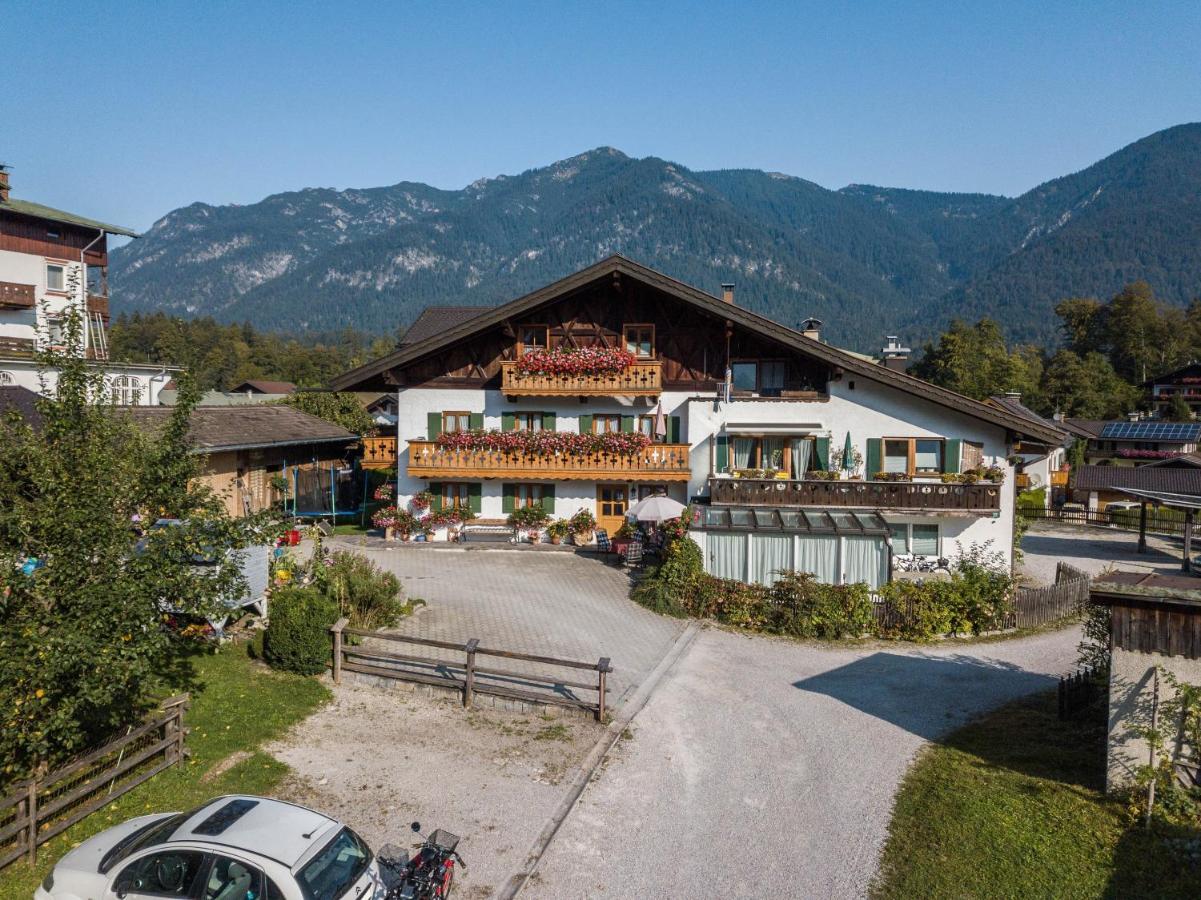 Ferienwohnung Zugspitze Grainau Bagian luar foto